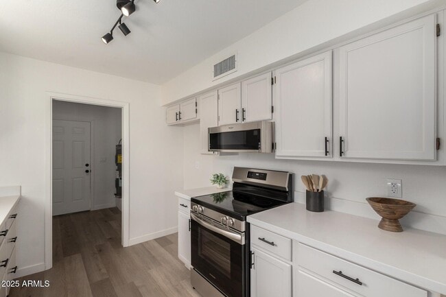 Photo - 8520 W Palm Ln