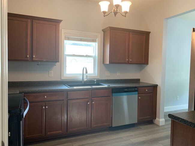 Photo - Five Bedroom Home in Falcon Bridge