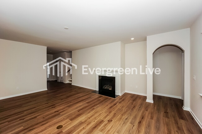 Photo - 6460 Fairfax Ct