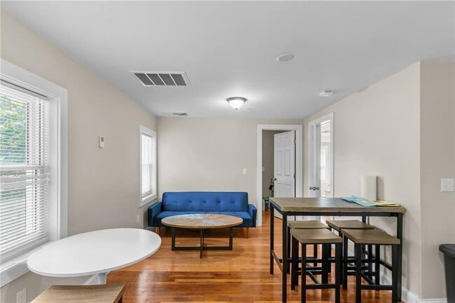 Photo - 16 Brinley St Unit 8