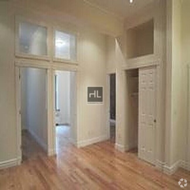 Building Photo - E 16TH ST. Rental