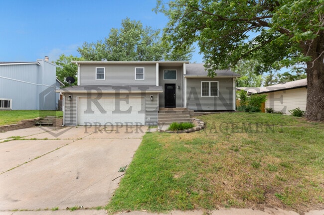 Photo - 2021 S Flynn St House