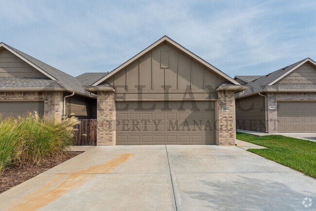 Building Photo - 914 W Onewood Pl Rental