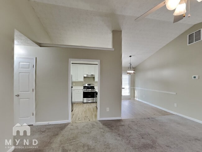 Photo - 185 Waters Edge Dr