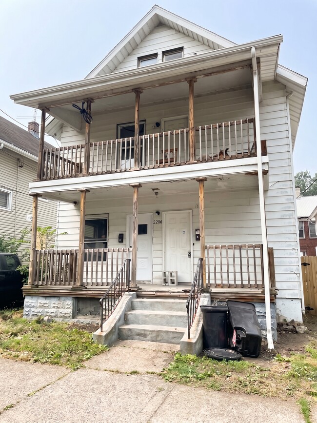 2206 Wallace St Unidad 2