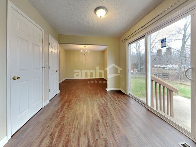 Photo - 2029 River Birch Dr