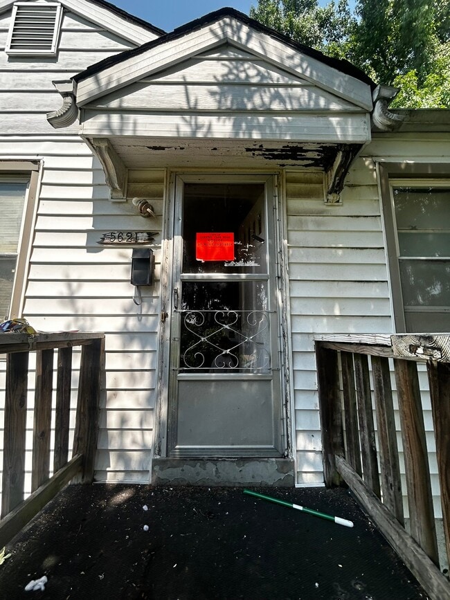 Photo - 5621 Sunbury Ave