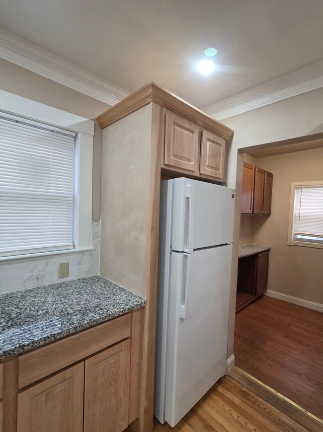 Photo - 14 Vera St Unit 2