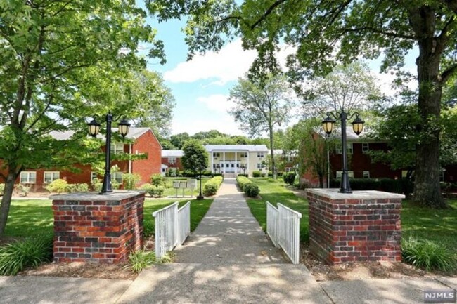 Photo - 450 Island Rd Apartments Unit 71