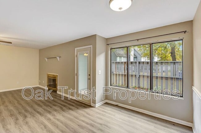 Photo - 2167 Spoleto Ln