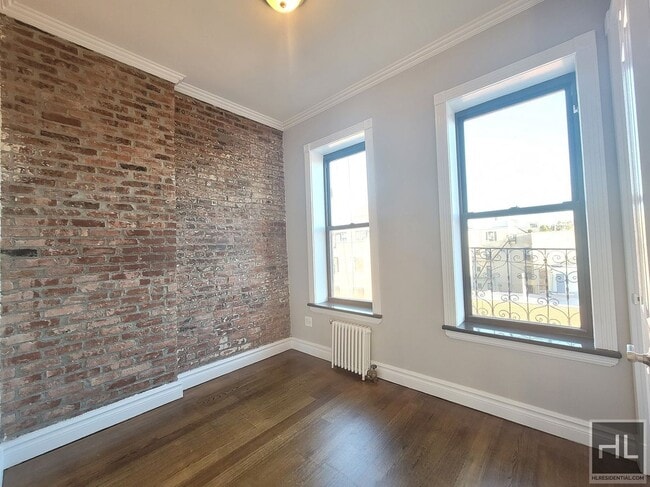 Photo - East 3rd Street Unidad 5A