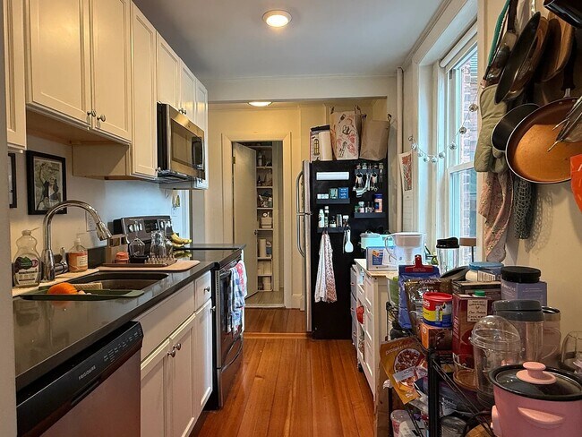 Photo - 1871 Beacon St Unit 4