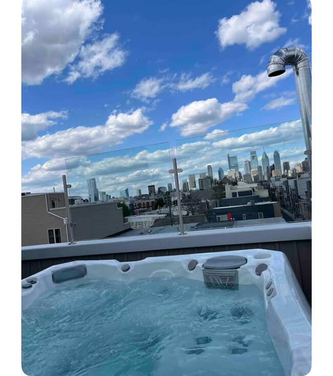 Building Photo - 1514 S Bouvier St