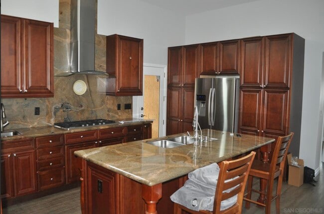 Photo - 7337 W Point Ave