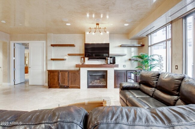 Photo - 2211 E Camelback Rd Unit 106