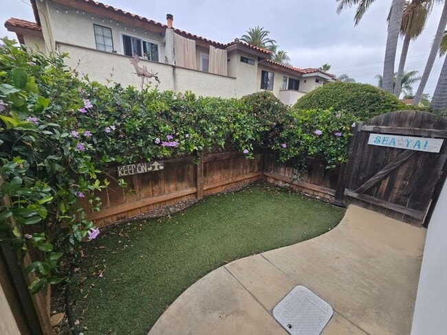 Photo - 1 BD / 1 BTH Home on Hornblend with Parking in Pacific Beach San Diego