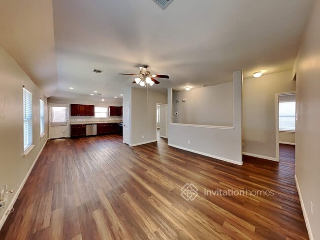 Photo - 18810 Dennington Dr