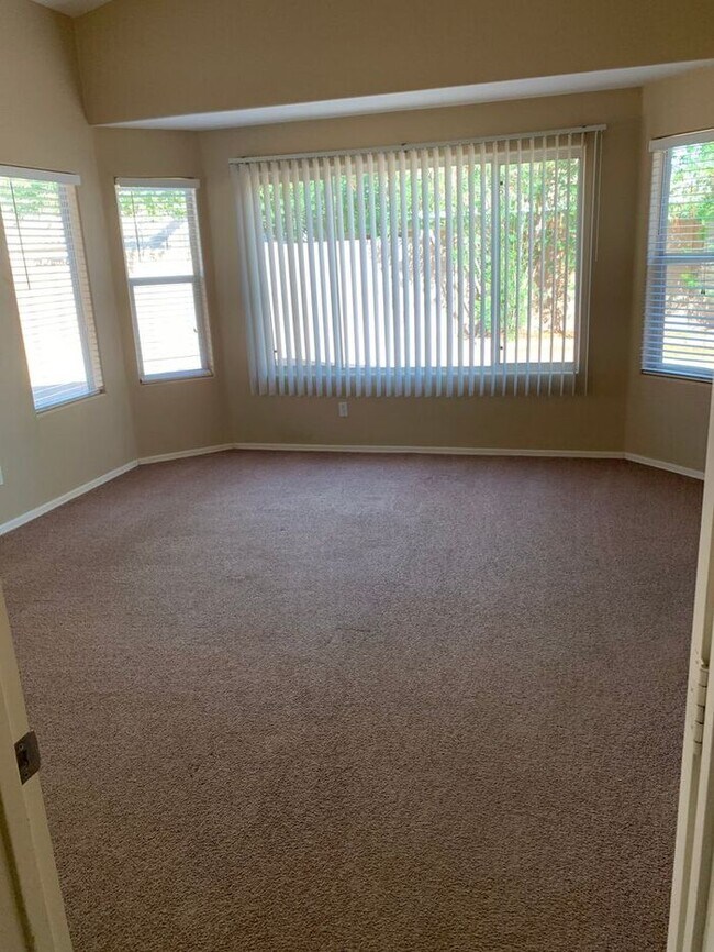 Photo - COMING SOON! Bright, Open Floorplan - Close to Freeways