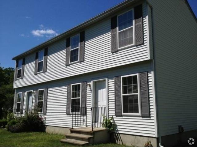 Building Photo - 125 A Sullivan St Rental