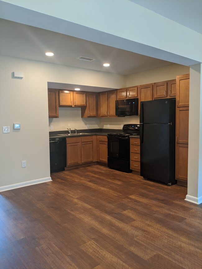 Photo - Victory Point Apartments & Townhomes