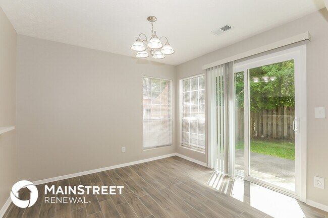 Photo - 3020 Linden Dr