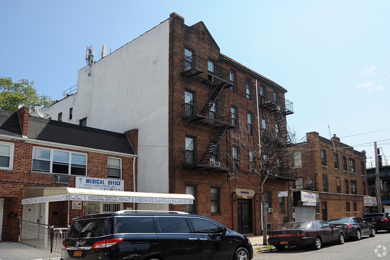 Photo - 103-27 114th St