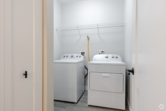 1BR, 1BA - Laundry