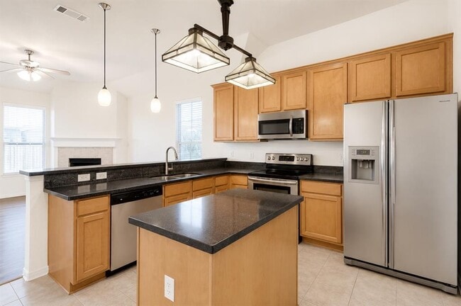 Photo - 1180 Arbor Knot Dr