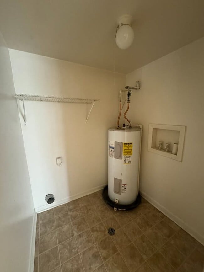 Photo - 600 Reusens Rd Unidad M136