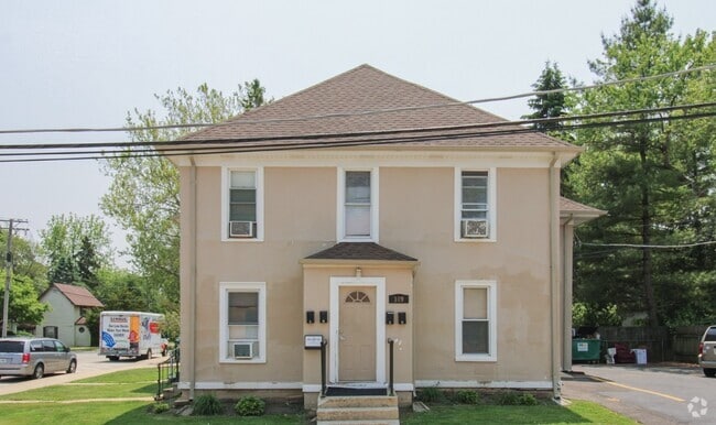 Building Photo - 109 Cary St Rental