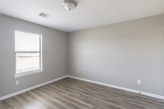 Photo - 23622 Virginia Pine Dr