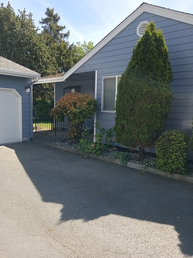 Photo - 31080 State Rte 20 Condo Unit F1