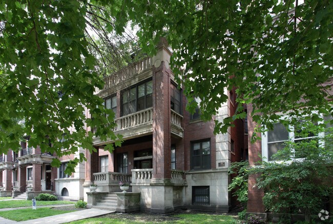 Photo - 5468-70 S. Hyde Park Boulevard