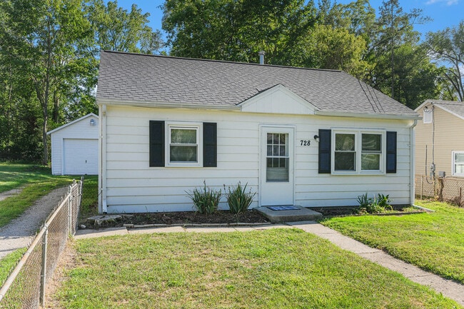 Building Photo - 728 Sunnock Ave Rental