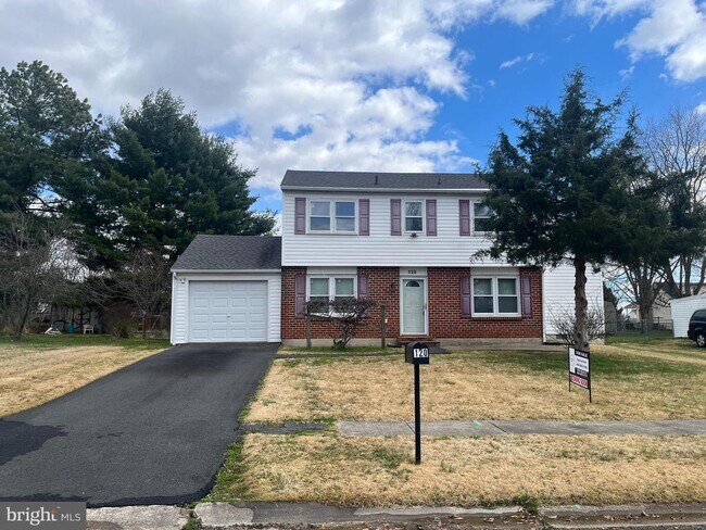 Photo - 120 Whitmore Dr House