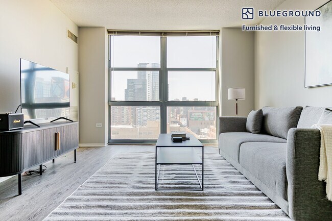 Photo - 180 N Jefferson St Unidad SI FL11-ID1214