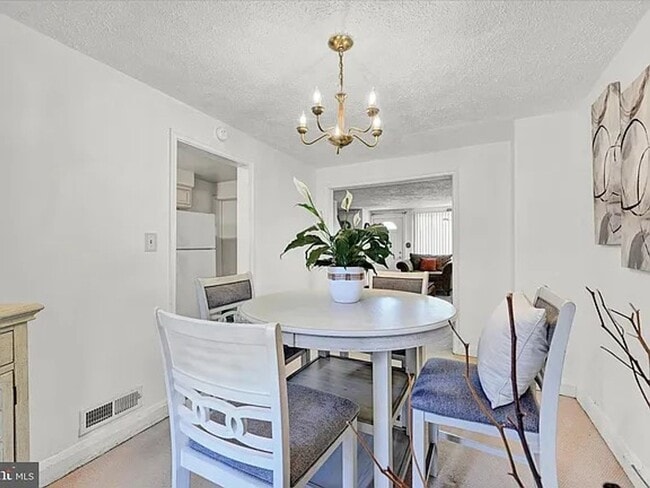 Photo - 3240 Westmont- YOUR NEXT HOME AWAITS