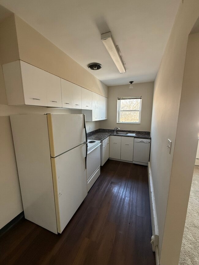 Photo - 3455 Shoreline Dr