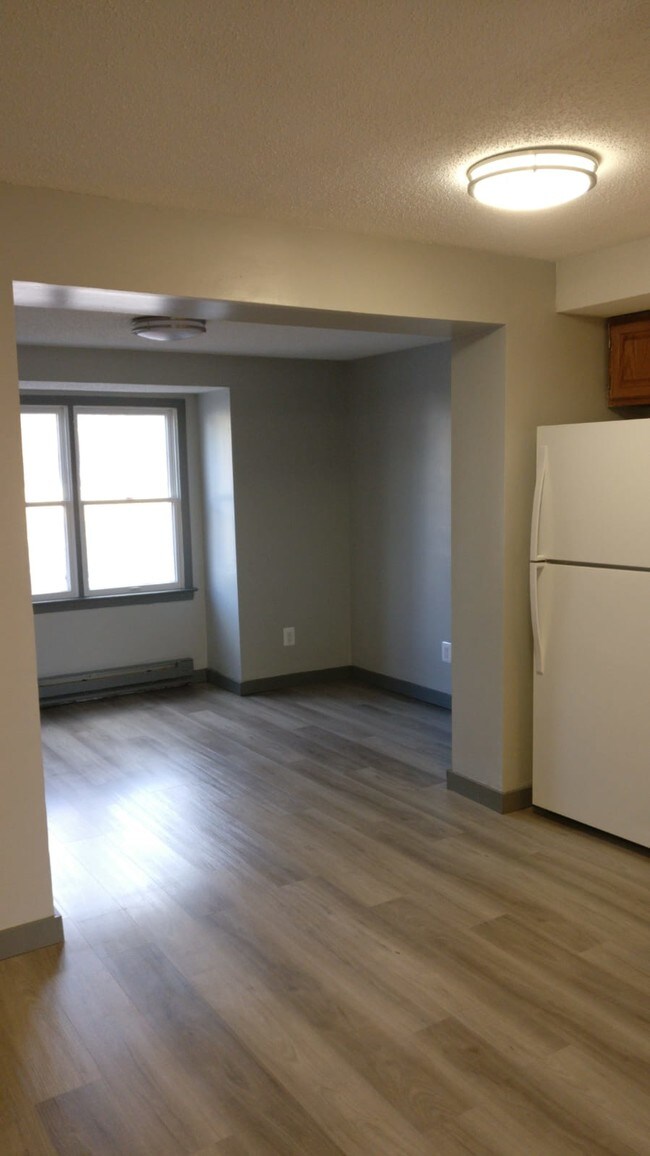 Vernon Pines Apartments For Rent in Vernon, CT