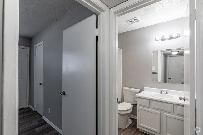 1HAB, 1BA - 598 ft² - Sola