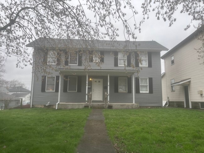 Photo - 1205 1/2 Pershing Rd