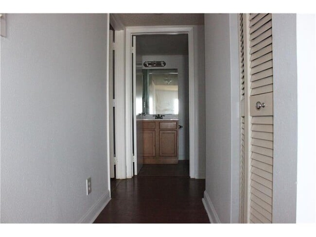 Photo - 7610 Westwood Dr Unit 119
