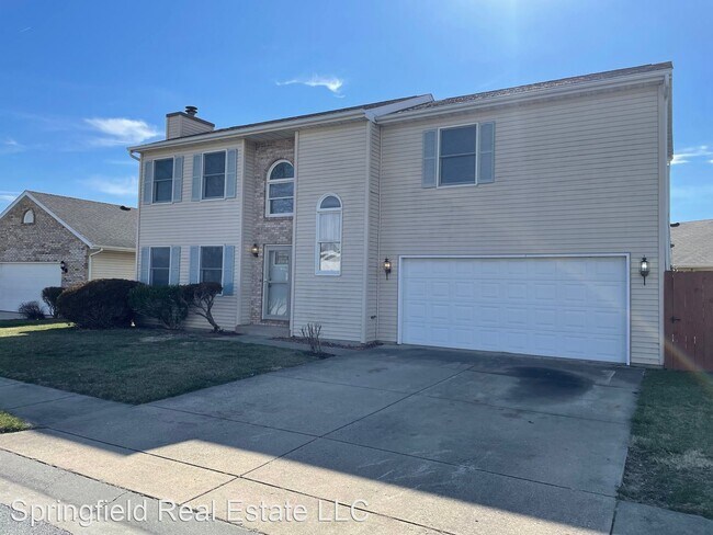 3 br, 2.5 bath House - 4616 Lily Lane - 3 br, 2.5 bath House - 4616 Lily Lane