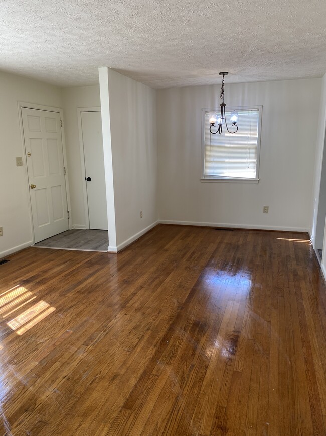 Building Photo - 119 Drew Rd Rental