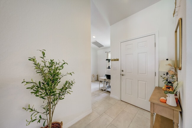 Photo - 620 Jaxson Blvd