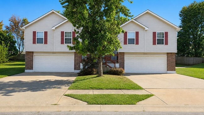 Building Photo - 1027 Kaycee Dr Unit 1