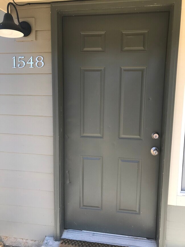 Photo - 1548 N Rainier Ave