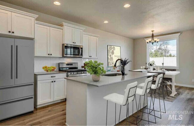 Photo - 3077 N Chianti Ave