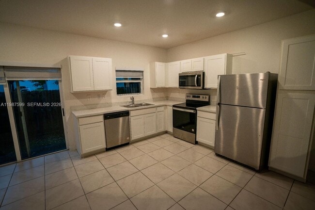 Photo - 137 NE 3rd St