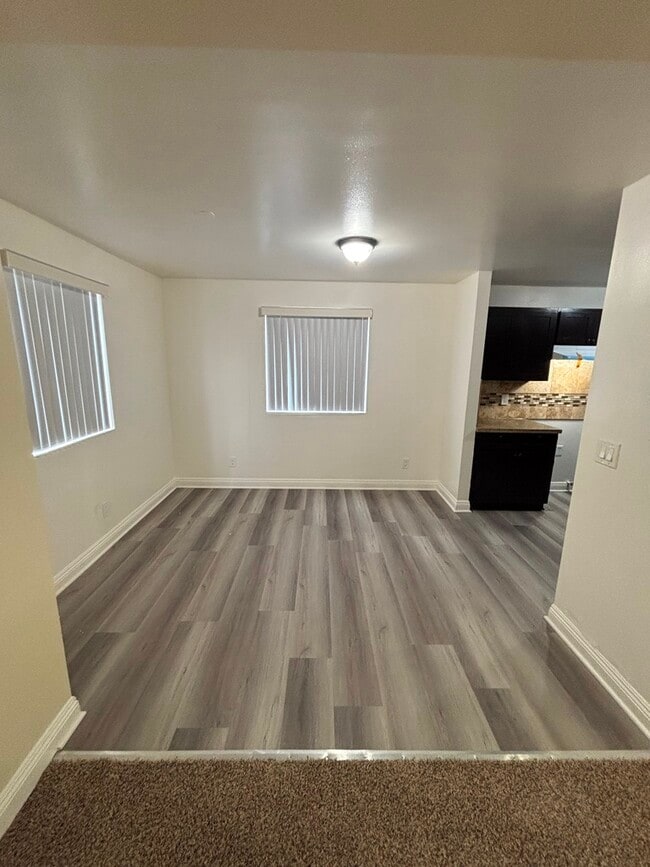 200 W 52nd St
